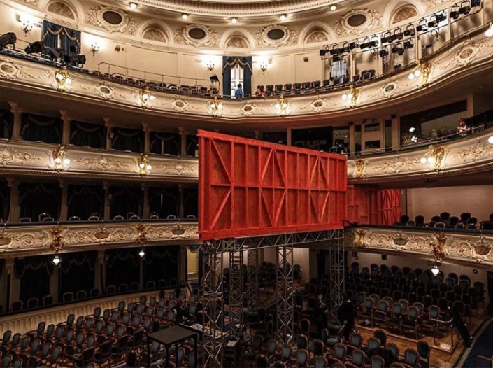VENEER WOOD THEATRE